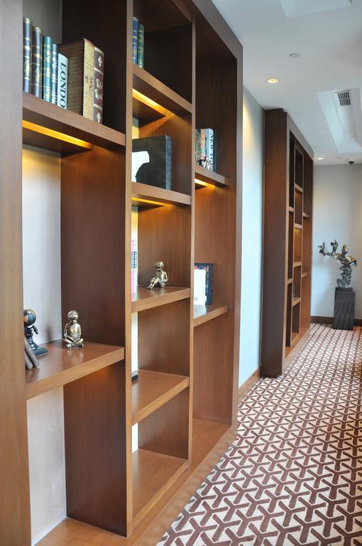 M Hotel Чэнду Экстерьер фото