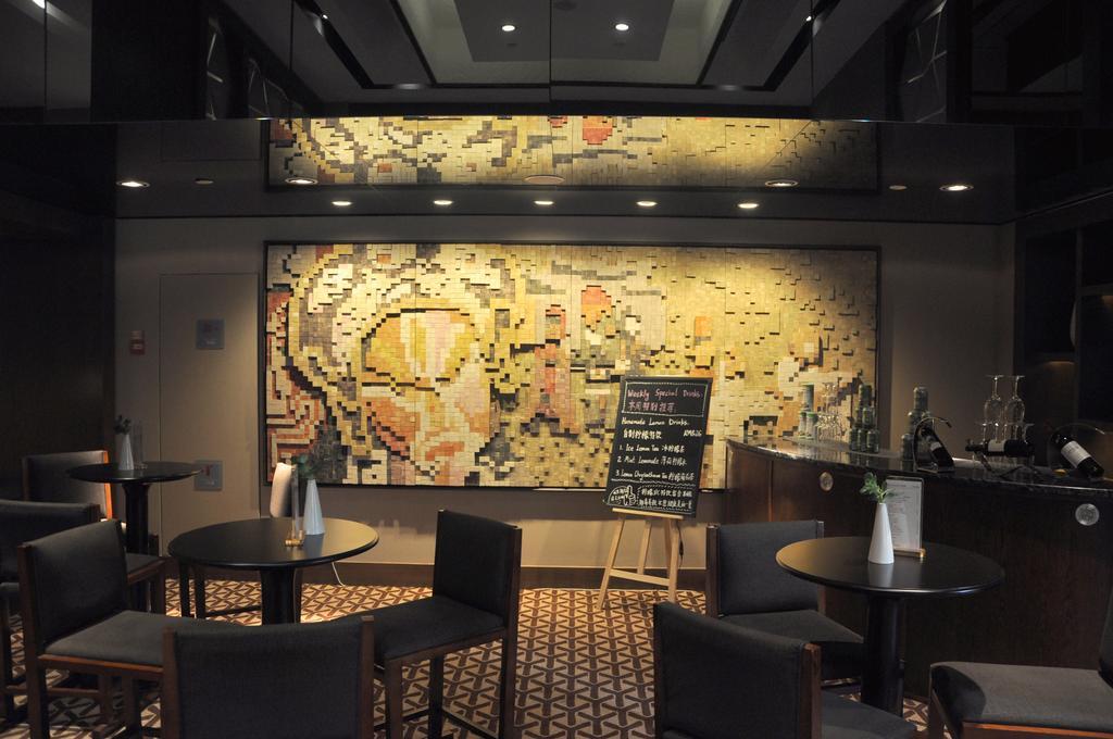 M Hotel Чэнду Экстерьер фото